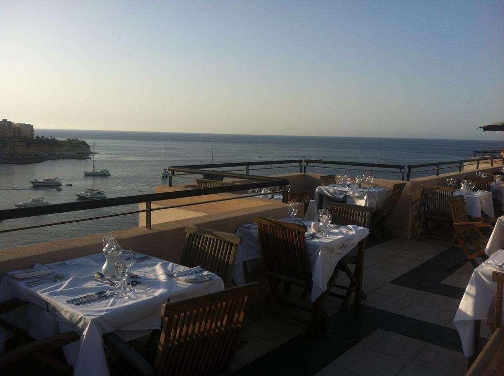 Hotel Calypso Marsalforn Restaurante foto